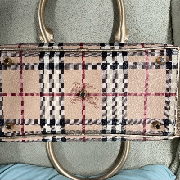 Burberry Boston 2 way crossbody Bag - Picture 11 of 16